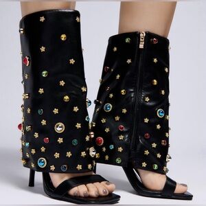 NWB azalea wang Black Embellished Heeled Bootie size 7